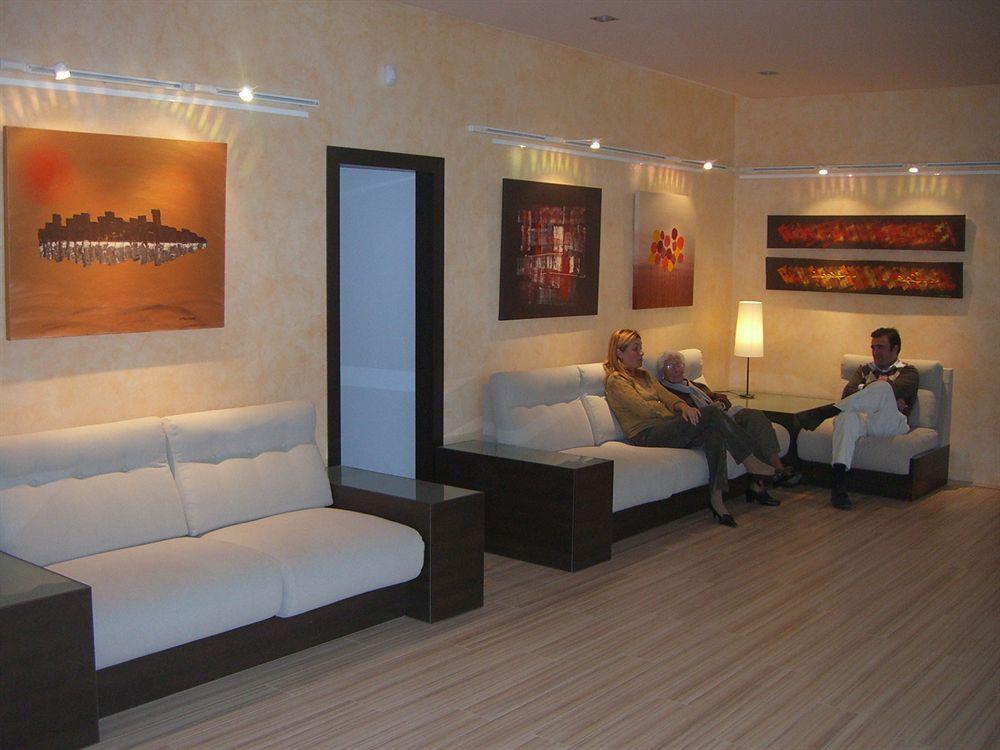 Bay Hotel Roses Ngoại thất bức ảnh