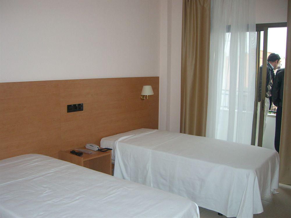 Bay Hotel Roses Ngoại thất bức ảnh